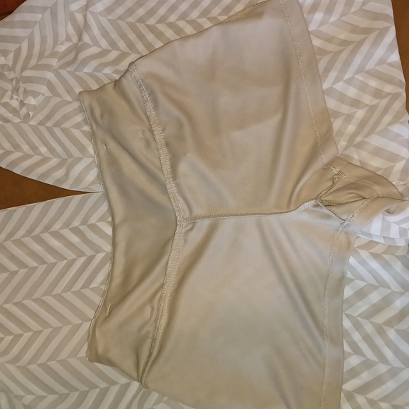 Chevron print palazzo pants. - Picture 6 of 7